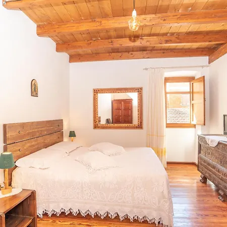 Casa Santa Croce بيت للعطل Ala dei Sardi