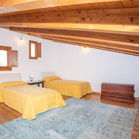 Casa Santa Croce * Ala dei Sardi